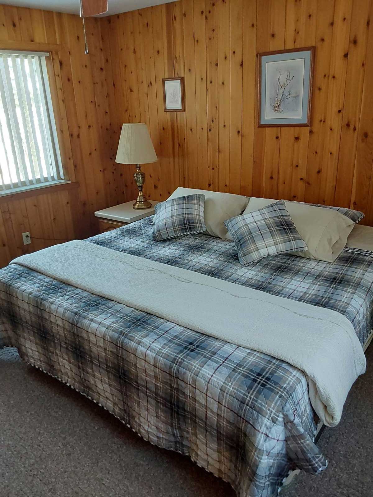 Beach Haven Escape LaRiviere Private Lake Homes